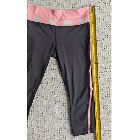 Lululemon Women's Up the Pace Crop Black Stripe Bleached Coral Leggings Size 6 - Picture 5 of 5
